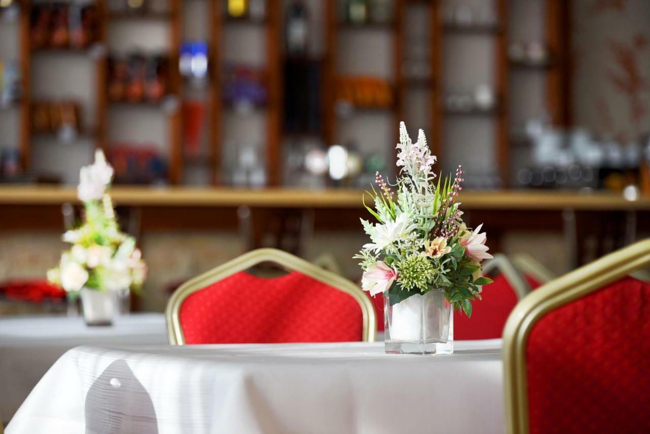 Hotel Lesana Stará Lesná Eksteriør billede